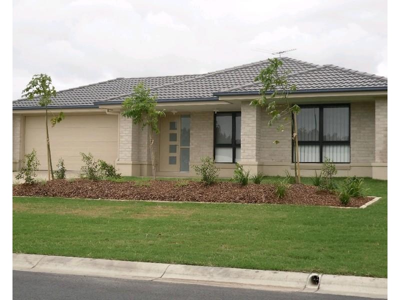 14 Eucalyptus Street, Ningi QLD 4511