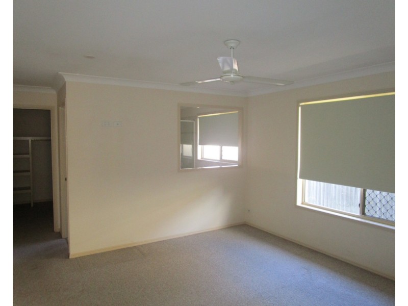 3 Leichhardt Avenue, Rothwell QLD 4022
