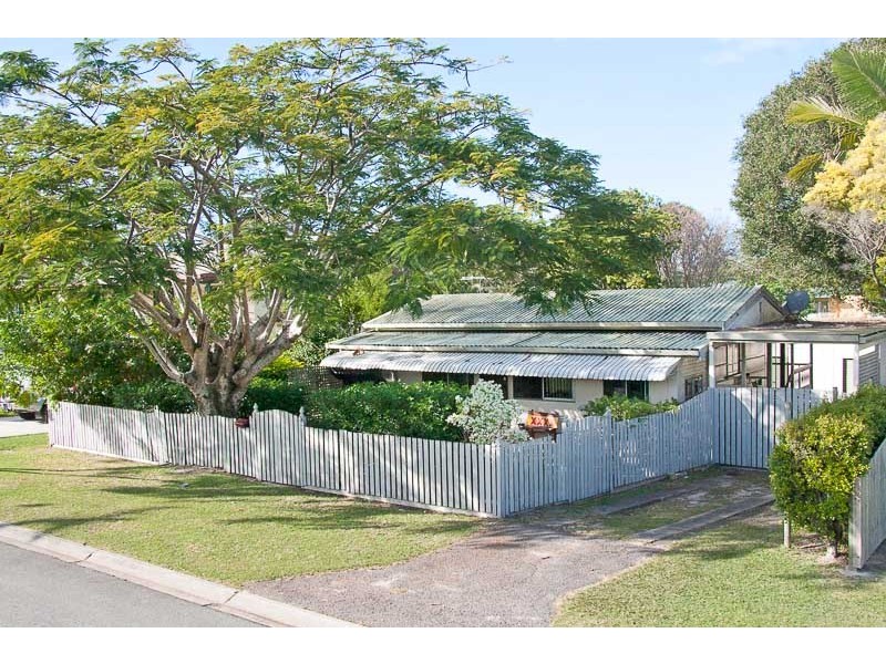 12 Lawnhill Avenue, Deception Bay QLD 4508