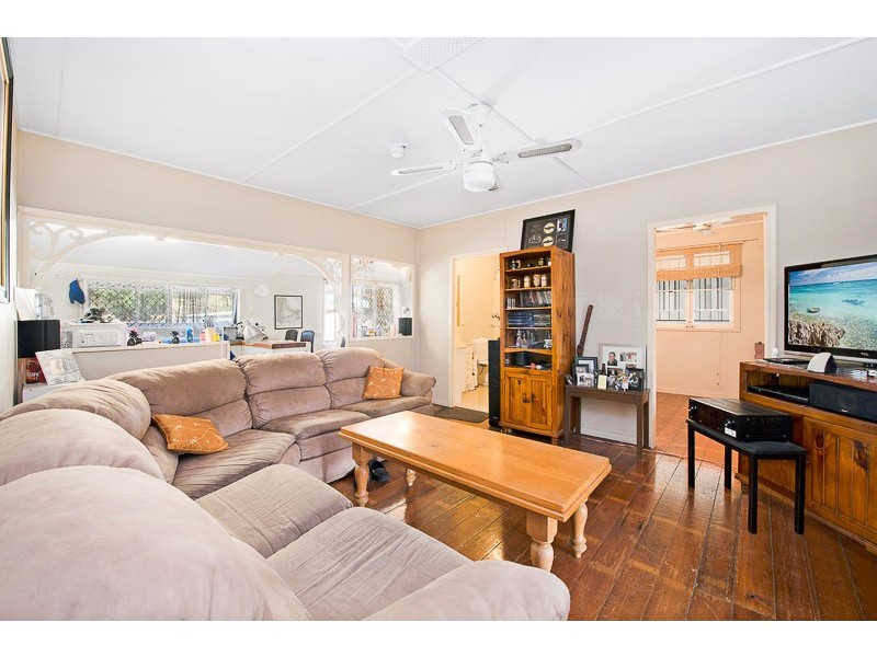 12 Lawnhill Avenue, Deception Bay QLD 4508