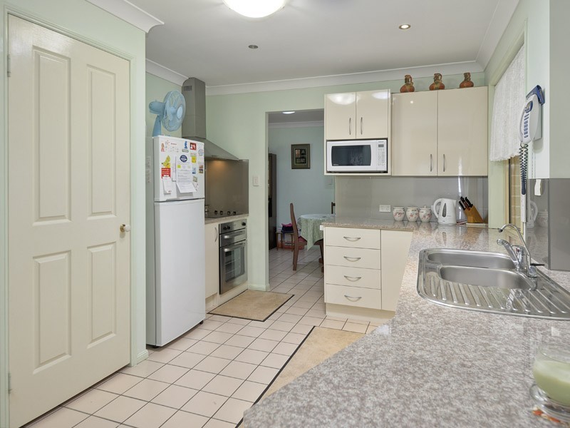 41 Lipscombe Rd, Deception Bay QLD 4508