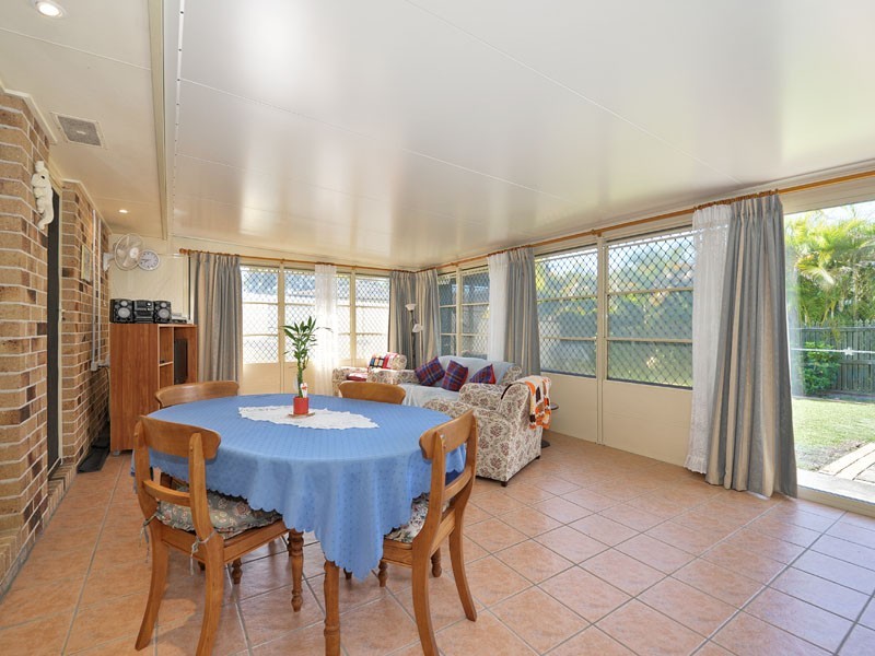 41 Lipscombe Rd, Deception Bay QLD 4508