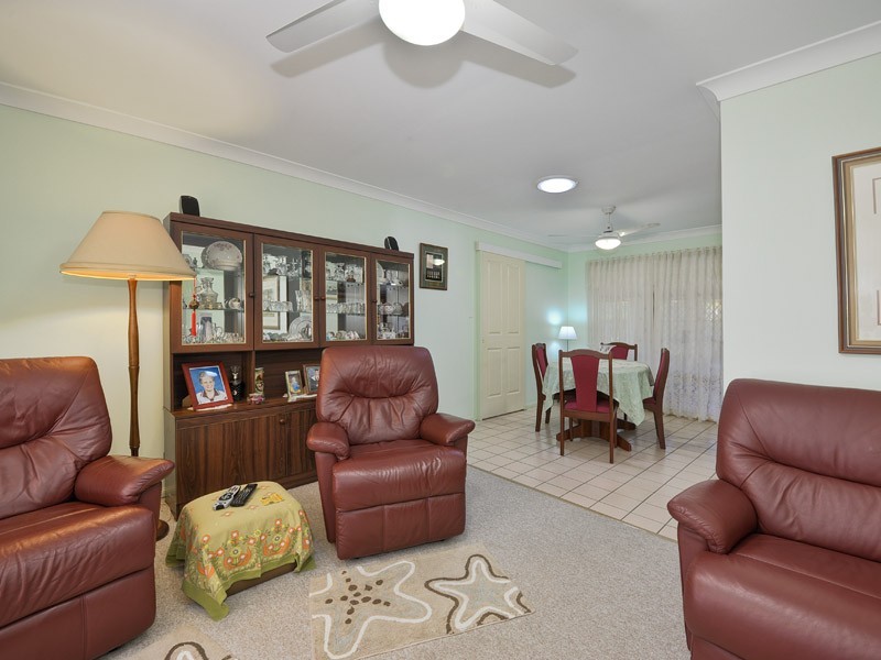 41 Lipscombe Rd, Deception Bay QLD 4508