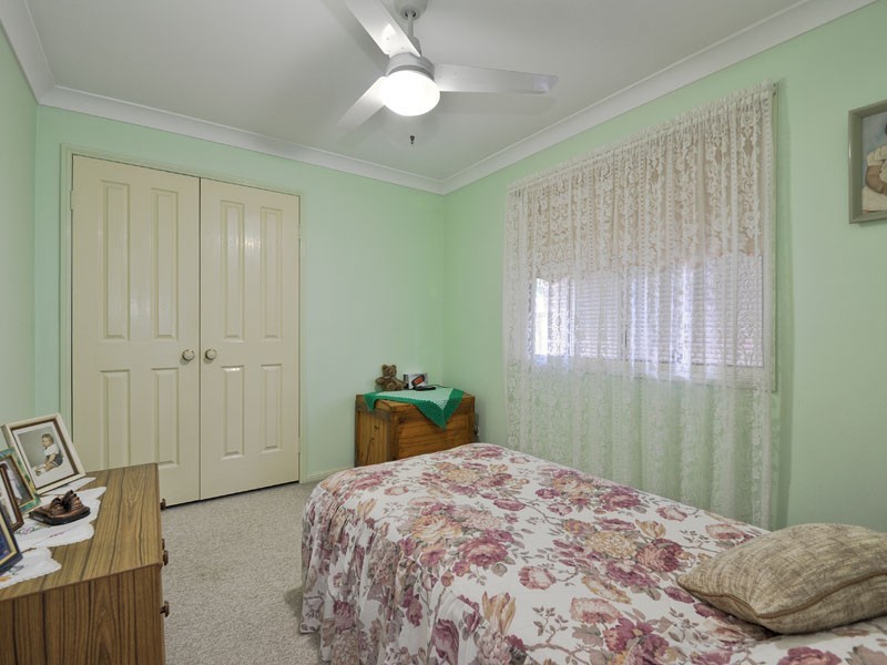 41 Lipscombe Rd, Deception Bay QLD 4508