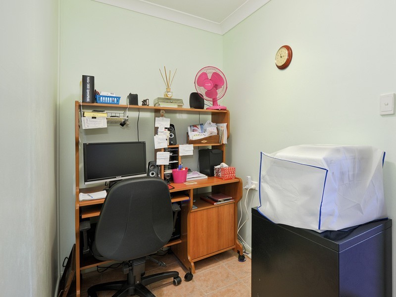 41 Lipscombe Rd, Deception Bay QLD 4508