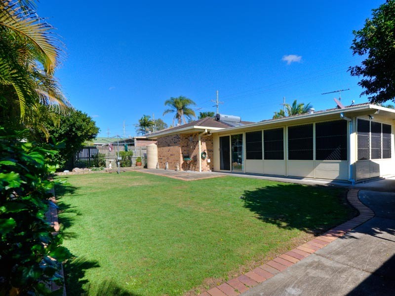 41 Lipscombe Rd, Deception Bay QLD 4508