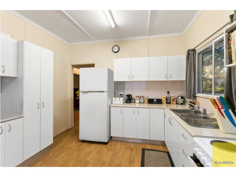 40 Ewart Street, Deception Bay QLD 4508