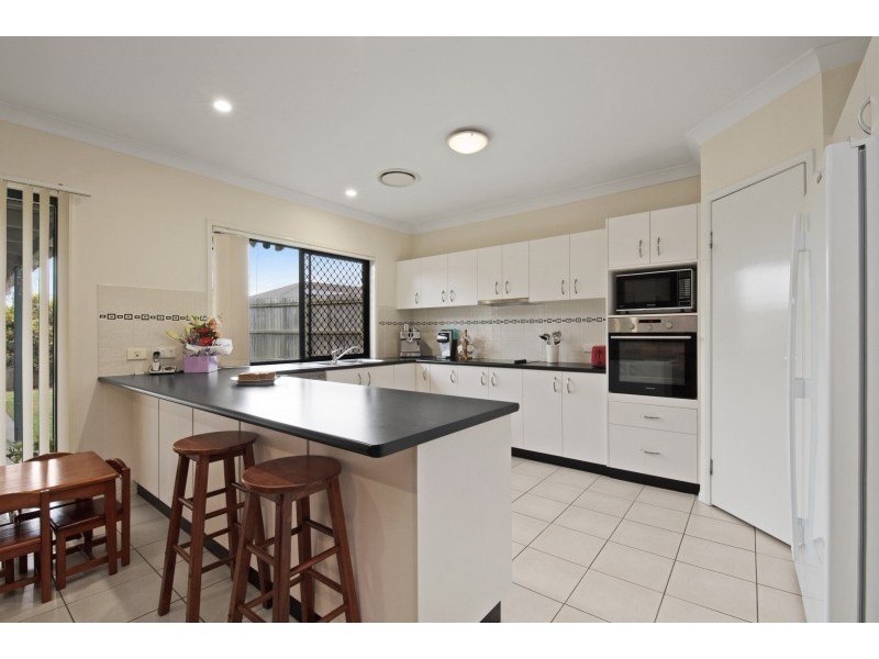 104 Mariner Boulevard, Deception Bay QLD 4508