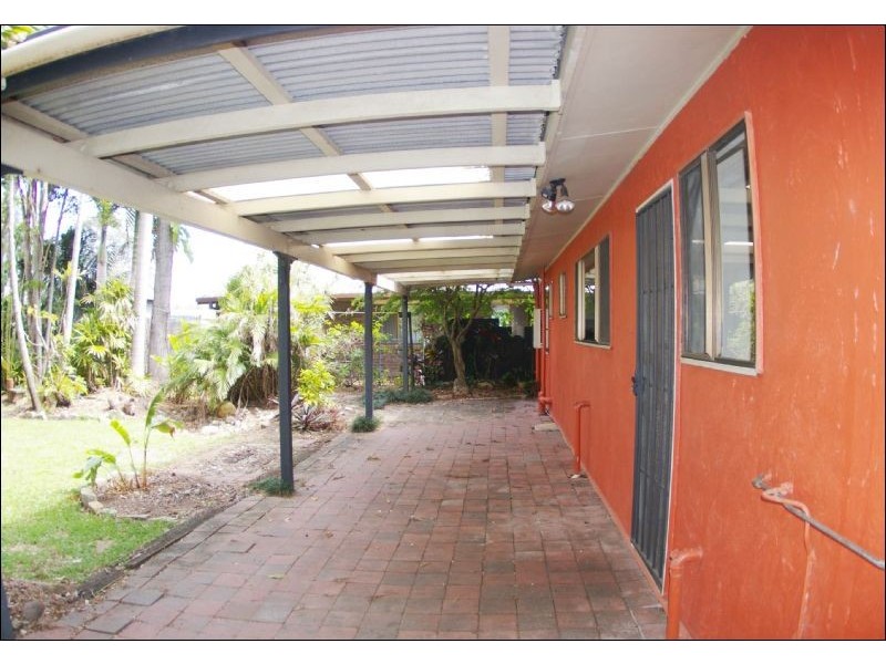6 Simon Street, Deception Bay QLD 4508