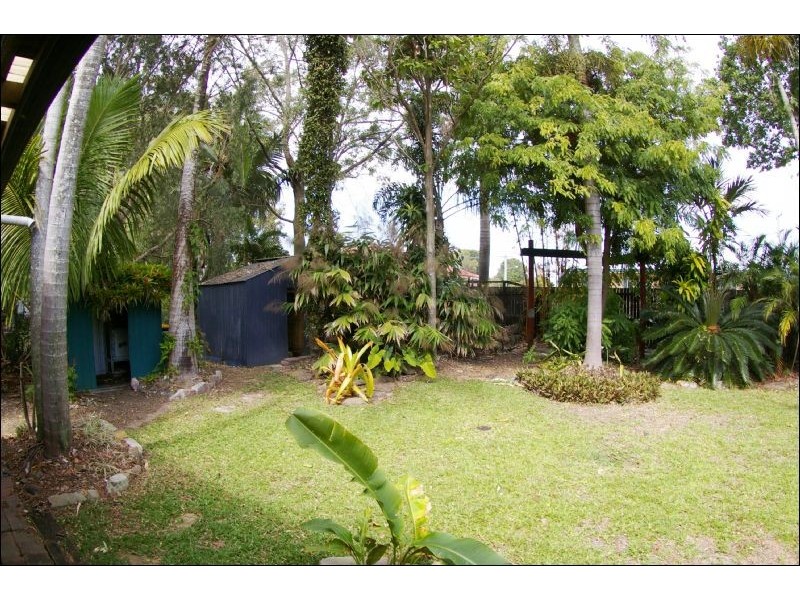 6 Simon Street, Deception Bay QLD 4508