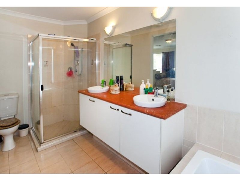 16 Wallin Avenue, Deception Bay QLD 4508