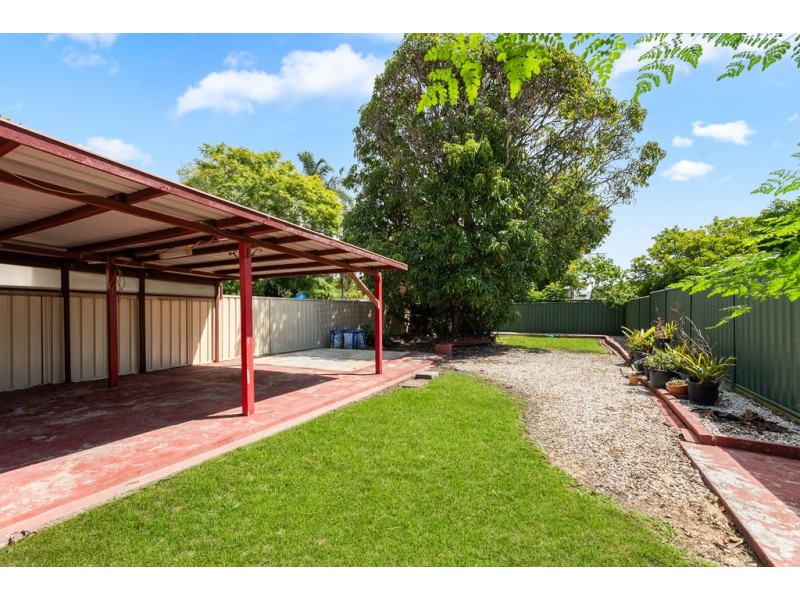 26 Porpoise Pde, Deception Bay QLD 4508