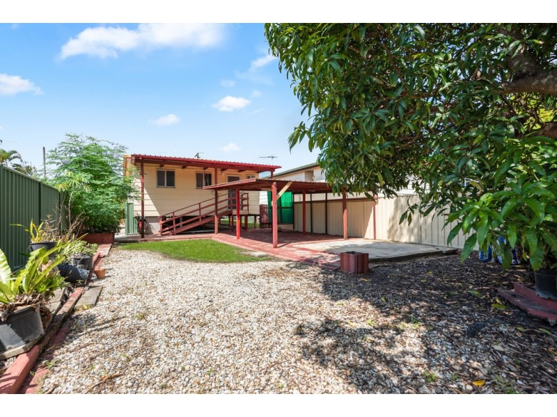 26 Porpoise Pde, Deception Bay QLD 4508