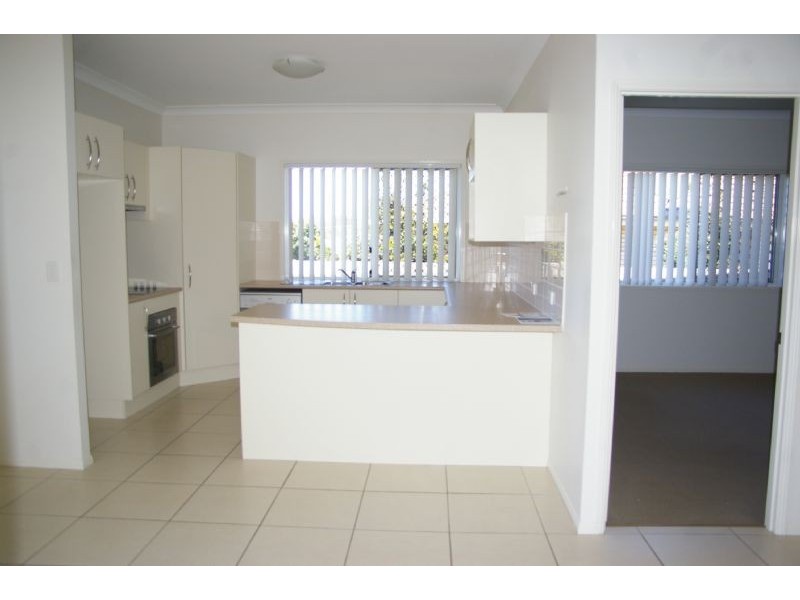 8 Canaipa Court, Rothwell QLD 4022