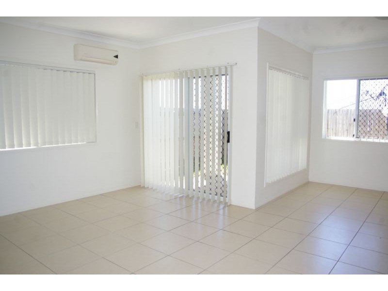 8 Canaipa Court, Rothwell QLD 4022