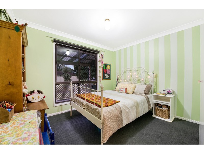 13 Stamp Street, Deception Bay QLD 4508