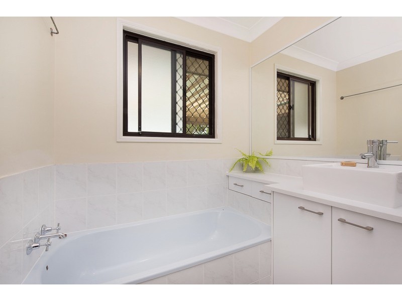 13 Stamp Street, Deception Bay QLD 4508