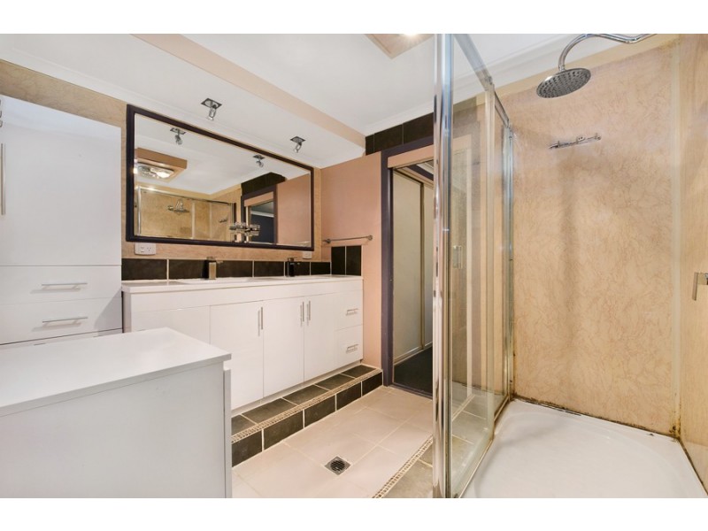 1 Bronzewing Crescent, Deception Bay QLD 4508
