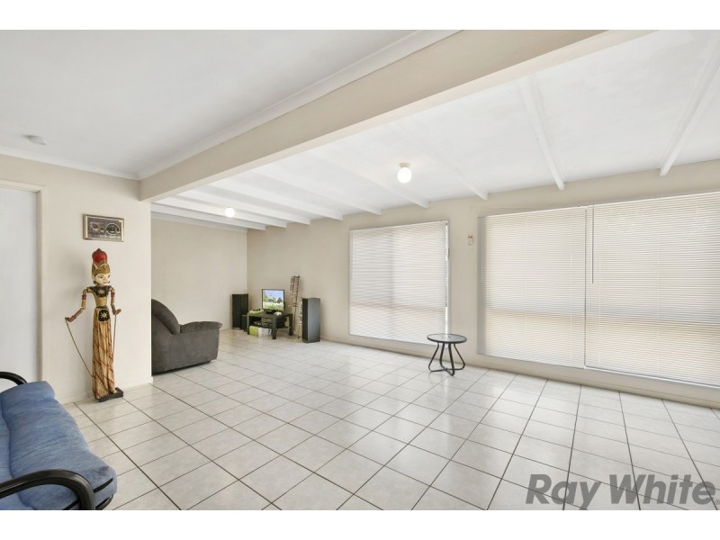 64 Leonie Street, Deception Bay QLD 4508