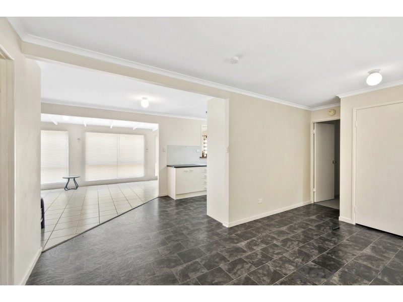 64 Leonie Street, Deception Bay QLD 4508