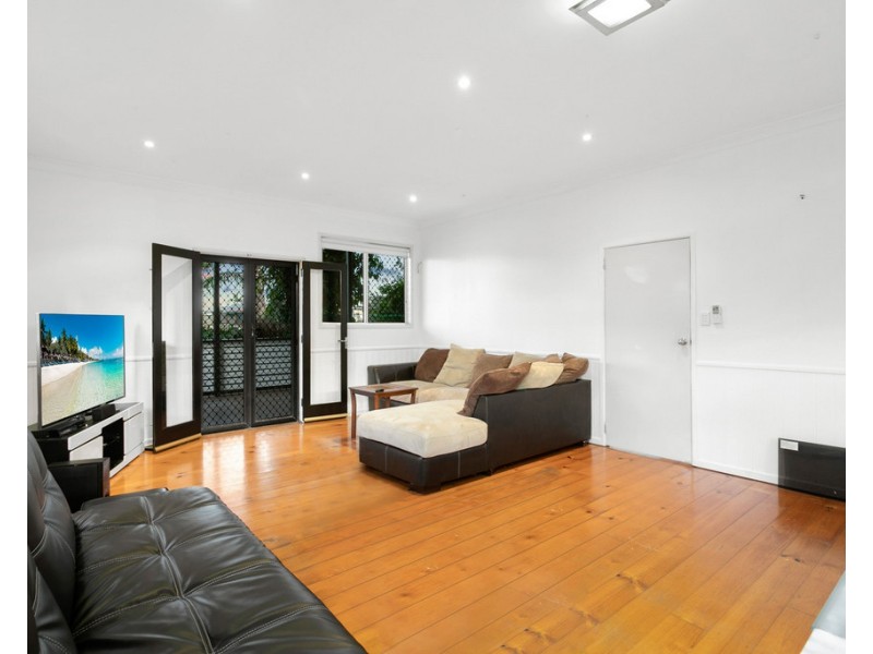 18 Water Street, Deception Bay QLD 4508