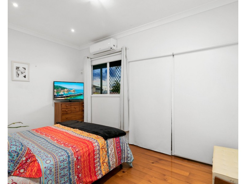 18 Water Street, Deception Bay QLD 4508