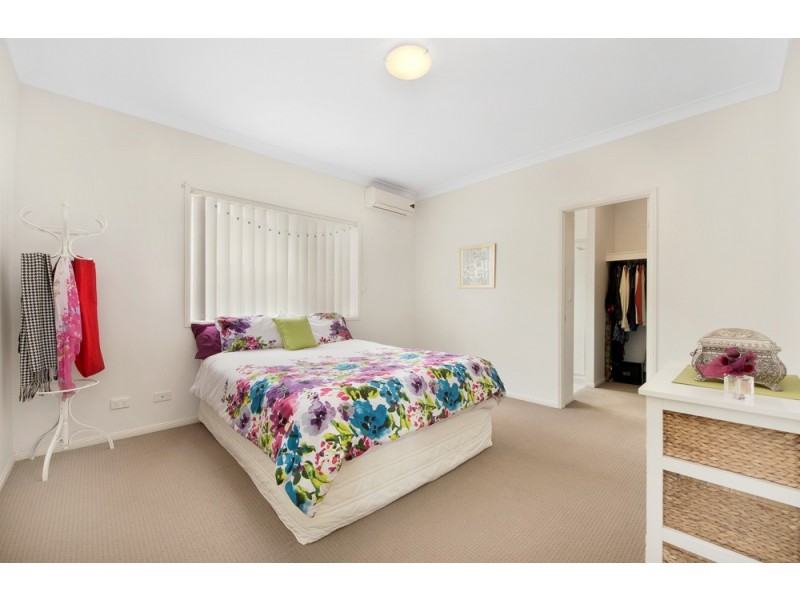 8a Canaipa Court, Rothwell QLD 4022
