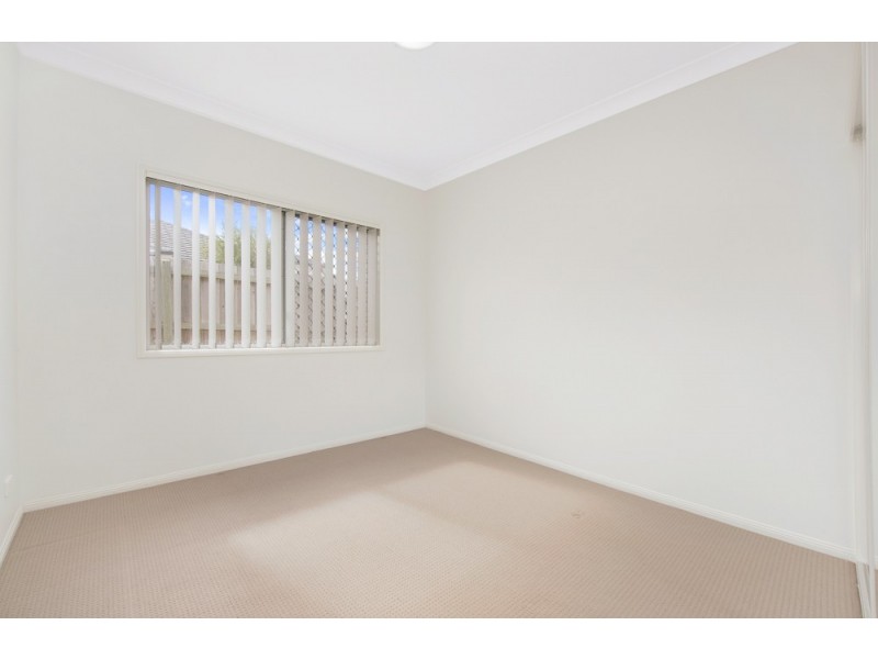 8a Canaipa Court, Rothwell QLD 4022