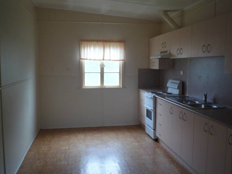 12 Upper Union Street, Deception Bay QLD 4508