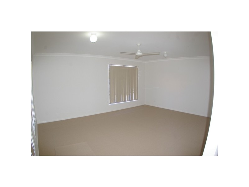 1 Topaz Court, Deception Bay QLD 4508