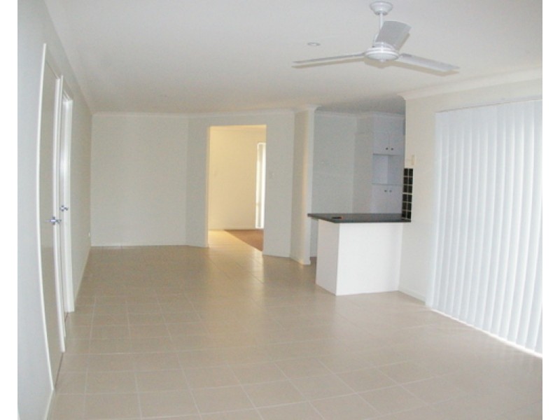 10 Tara Grove, Bellmere QLD 4510
