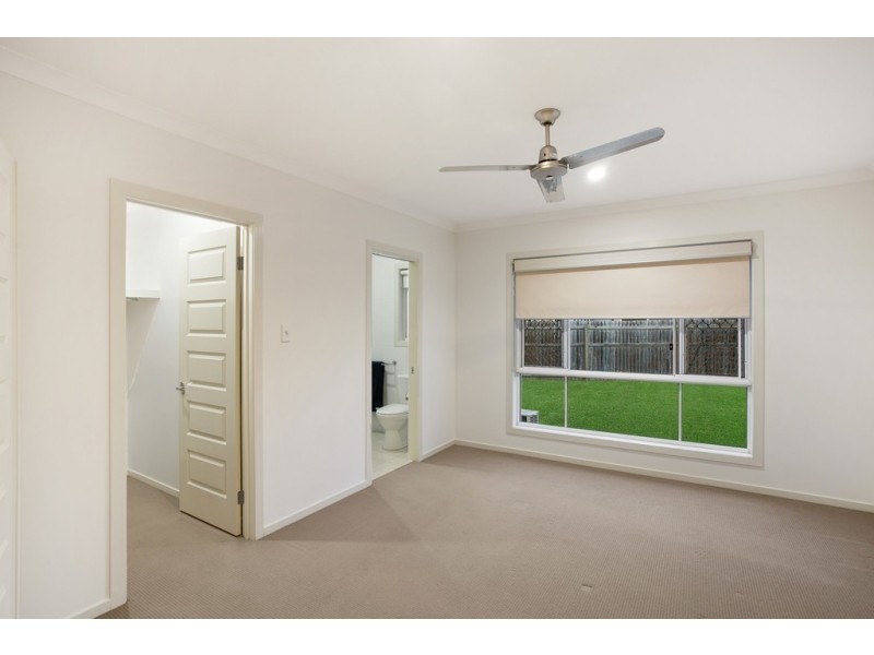 12 Caitlin Court, Rothwell QLD 4022