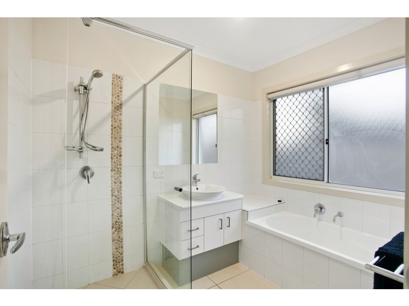 12 Caitlin Court, Rothwell QLD 4022