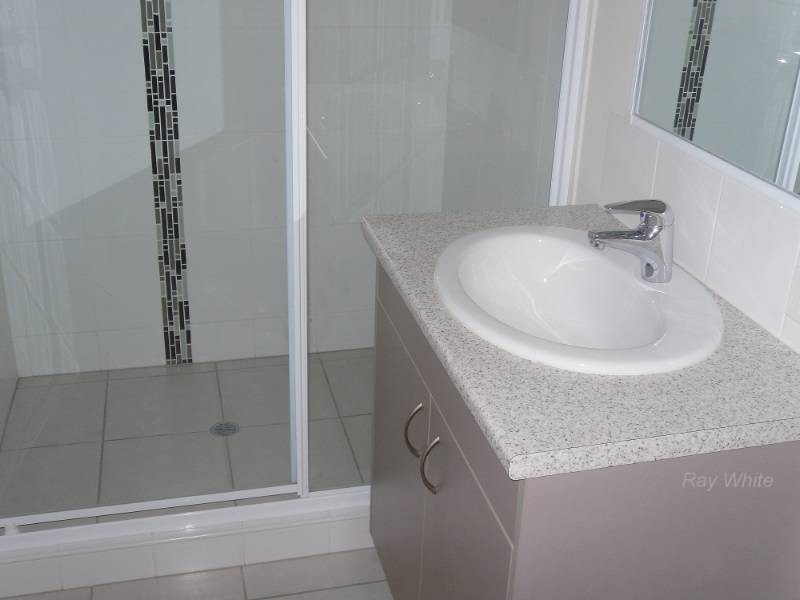 14 Jones Street, Rothwell QLD 4022