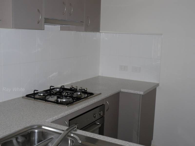 14 Jones Street, Rothwell QLD 4022