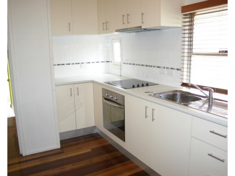 12 Summer Street, Deception Bay QLD 4508