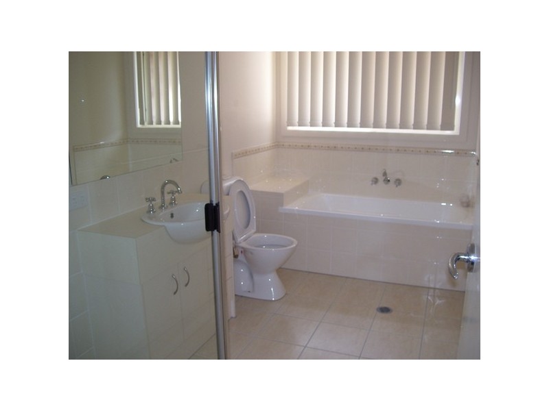 4 Wollemi Court, Morayfield QLD 4506