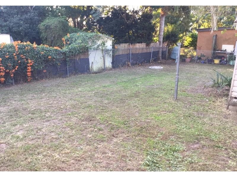 25 Windsor Place, Deception Bay QLD 4508