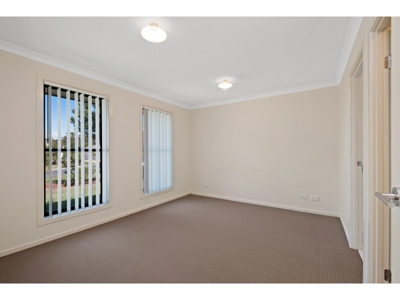 26 Broadleaf Place, Ningi QLD 4511