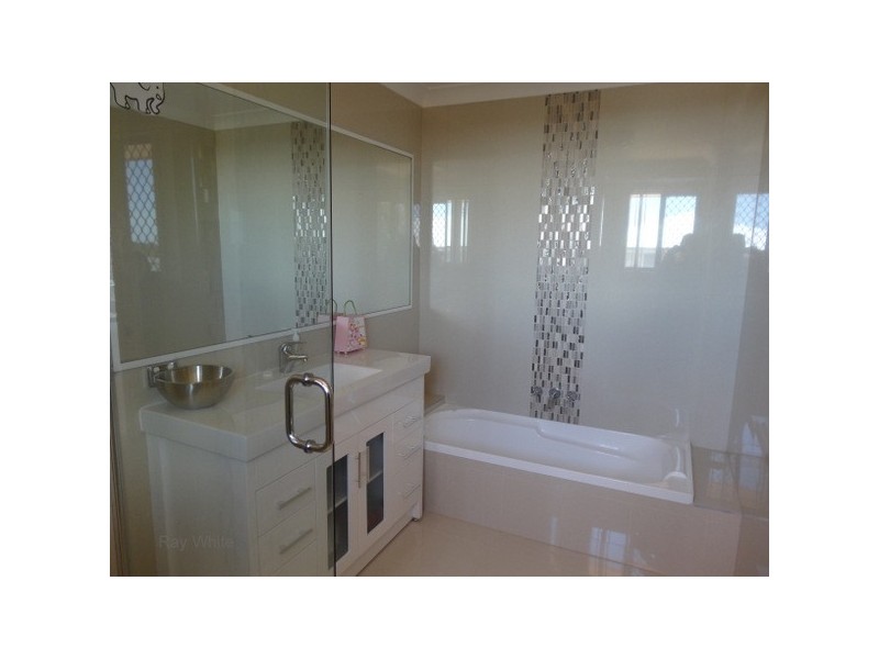 6 Townsville Crescent, Deception Bay QLD 4508