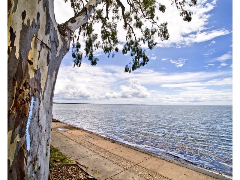 26 King Street, Deception Bay QLD 4508