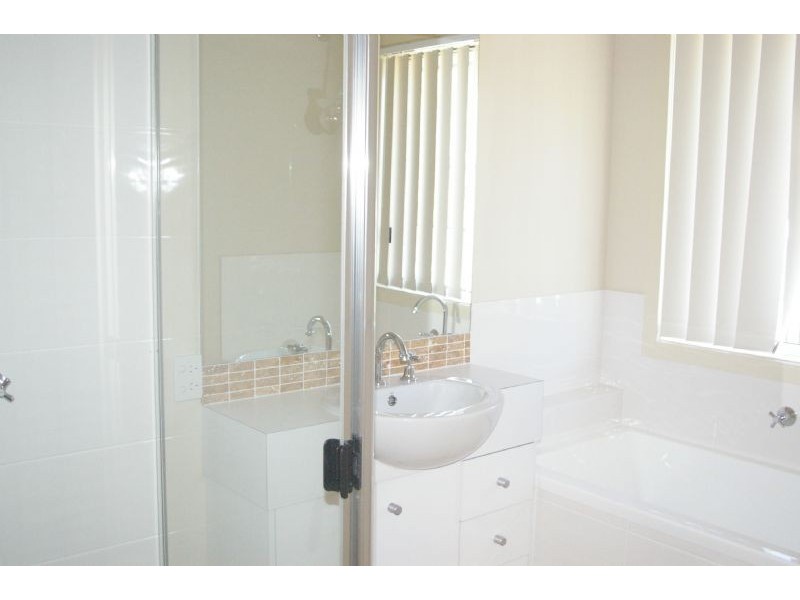 15 Pristine Place, Ningi QLD 4511