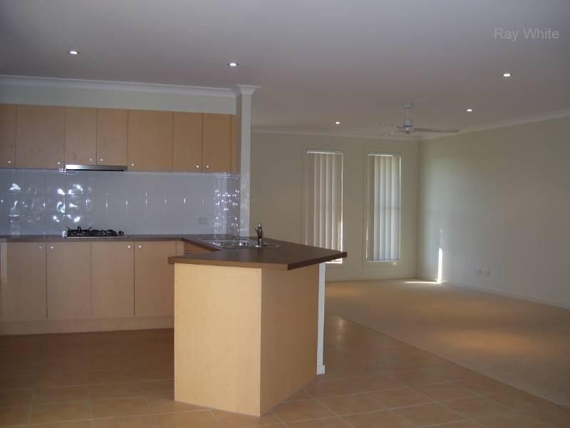18 Dewdrop Place, Ningi QLD 4511