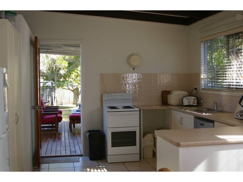 18 Porpoise Parade, Deception Bay QLD 4508