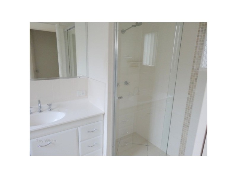 8 Canaipa Court, Rothwell QLD 4022