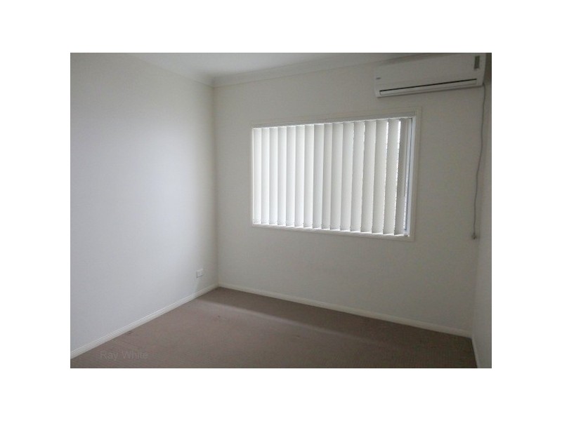 8 Canaipa Court, Rothwell QLD 4022