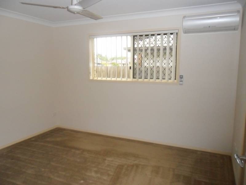 8 Jemma Street, Rothwell QLD 4022