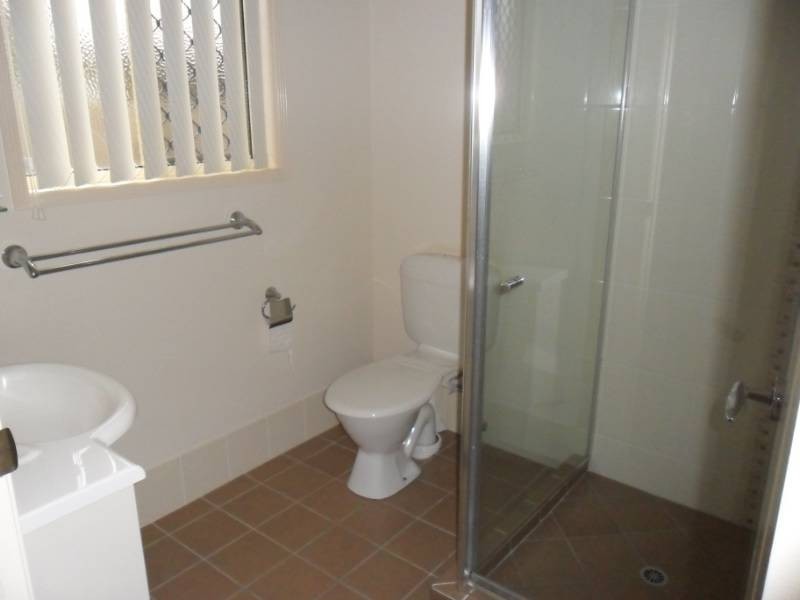 8 Jemma Street, Rothwell QLD 4022