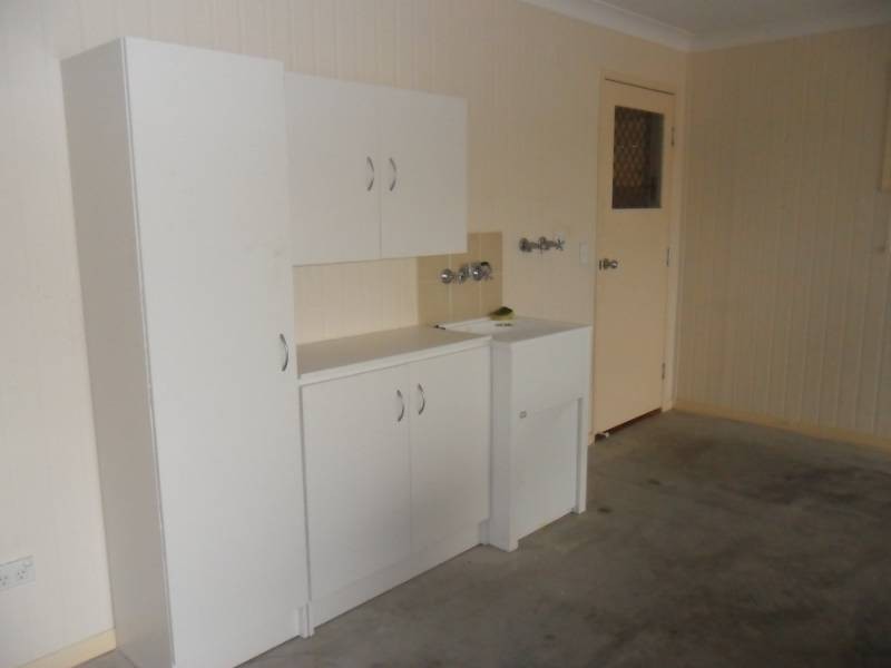 8 Jemma Street, Rothwell QLD 4022