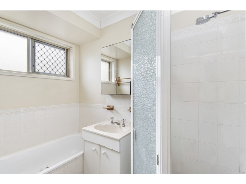 1 Hermans Court, Deception Bay QLD 4508